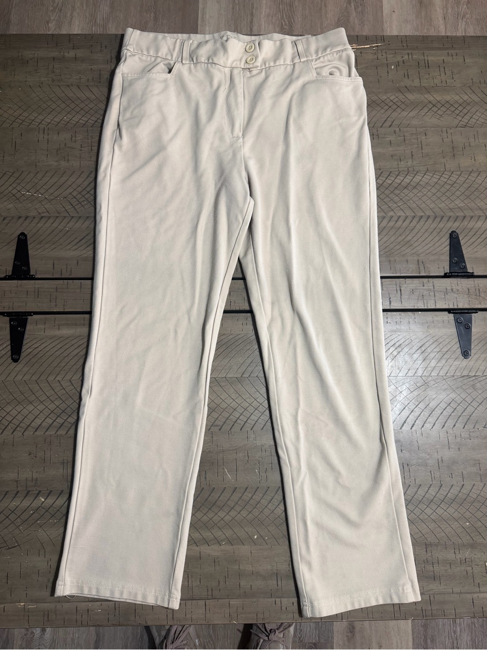 Women's Cropped Cream Pull-On Ankle Pants